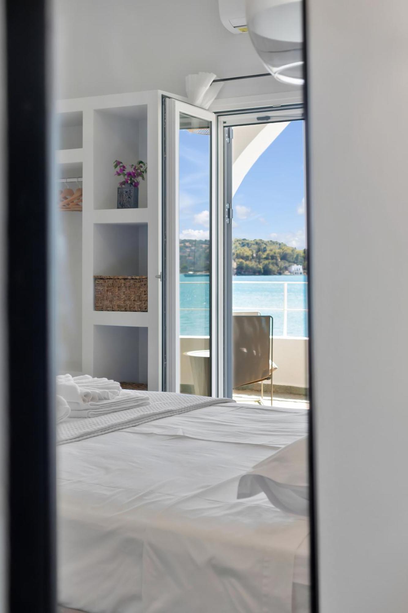 Kavouraki Apartment & Studio Порто Хели Экстерьер фото