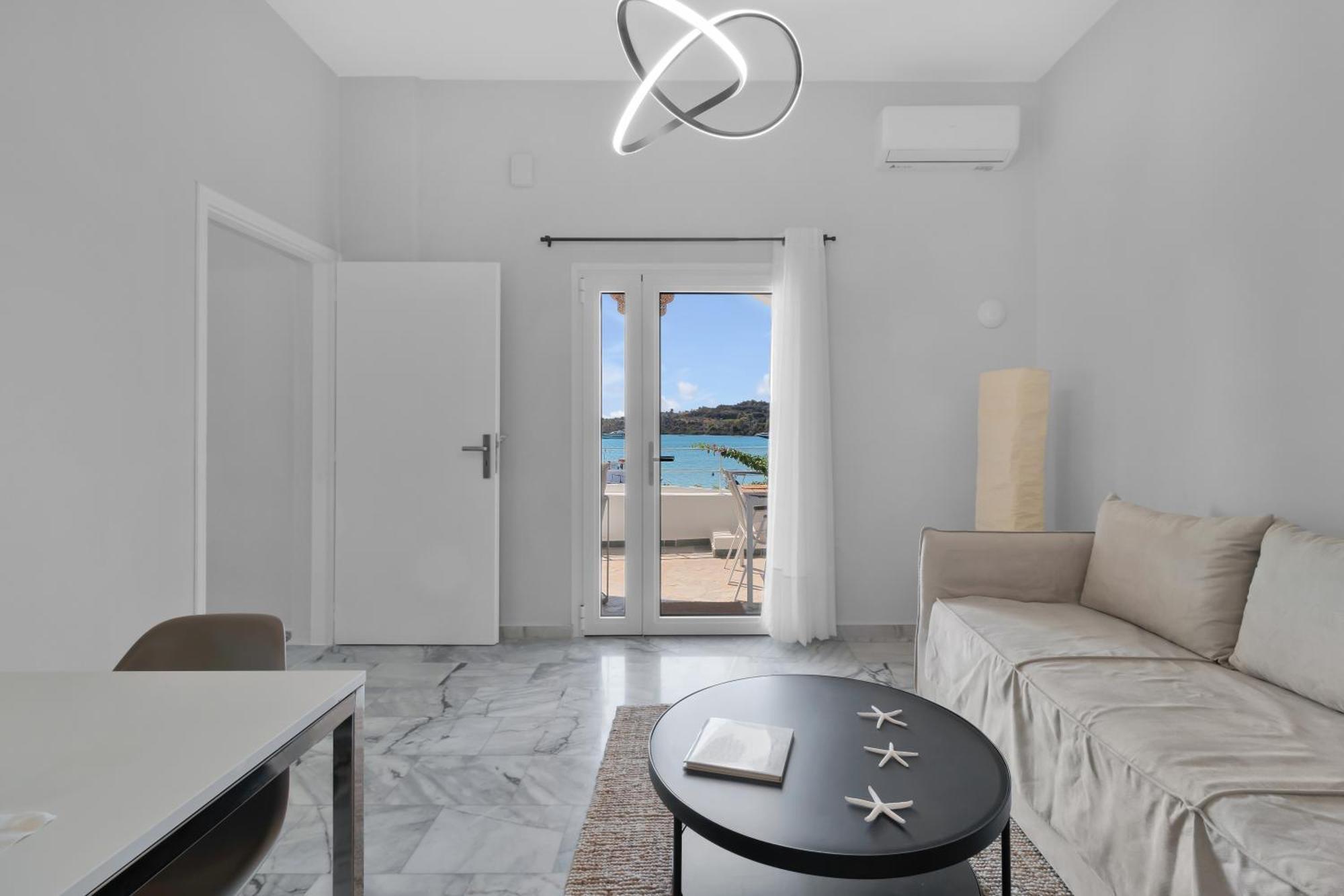 Kavouraki Apartment & Studio Порто Хели Экстерьер фото